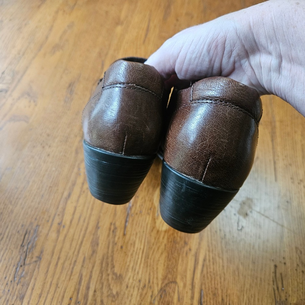 Born Brown Leather Heeled Ankle Booties Women's Size 8 EU 39 Comfort Shoes - Picture 7 of 10